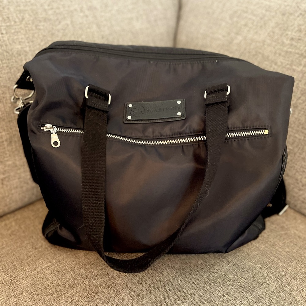 Sarah Wells Breast Pump Bag in EUC - easy transport of pump and parts
